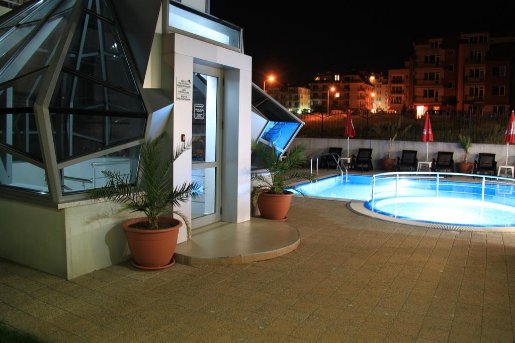 Guest House Ask Primorsko Esterno foto