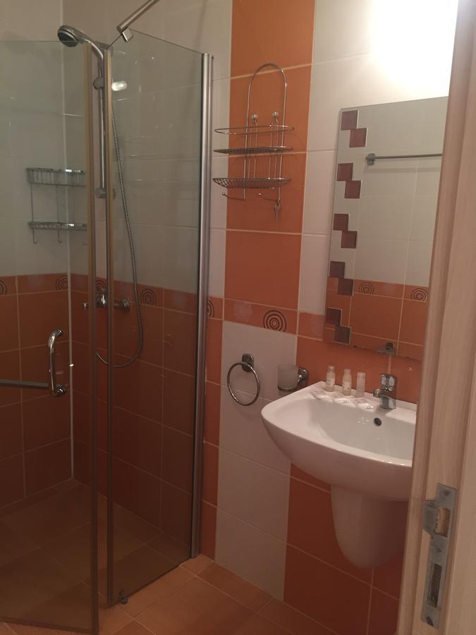 Guest House Ask Primorsko Esterno foto